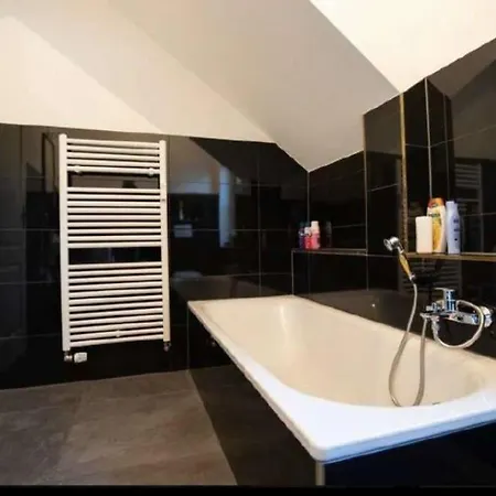 아파트 Premium Airbnb In Zentrale Lage 보훔